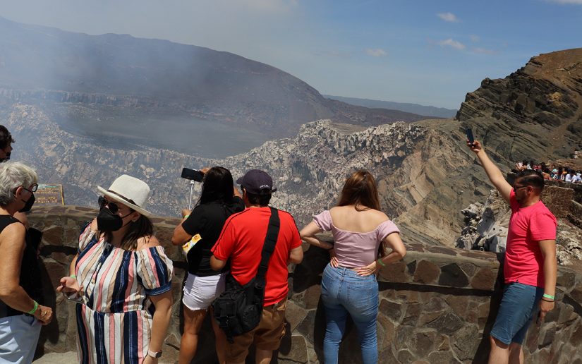 VOLCAN